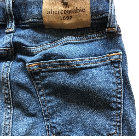 Abercrombie Kids Distressed Jeans Super Skinny Size 9/10 Slim New w/o Tags - Picture 3 of 5